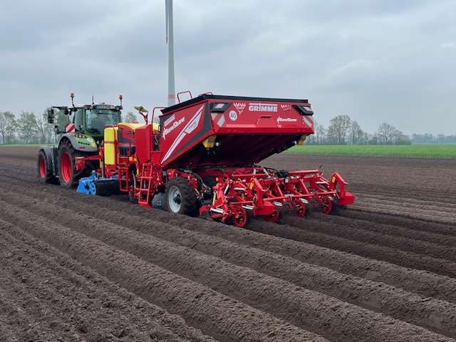 Landtechnik Drebber - Mietmaschinen